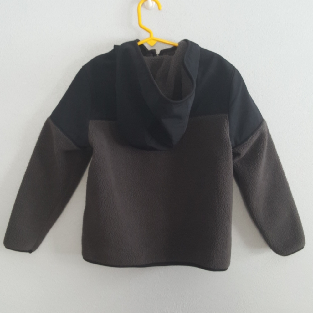 Hooded jacket - Picture 2 of 3